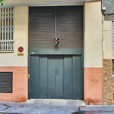 Espanhouse Ramon Gallud 218 Апартаменты Торевьиа